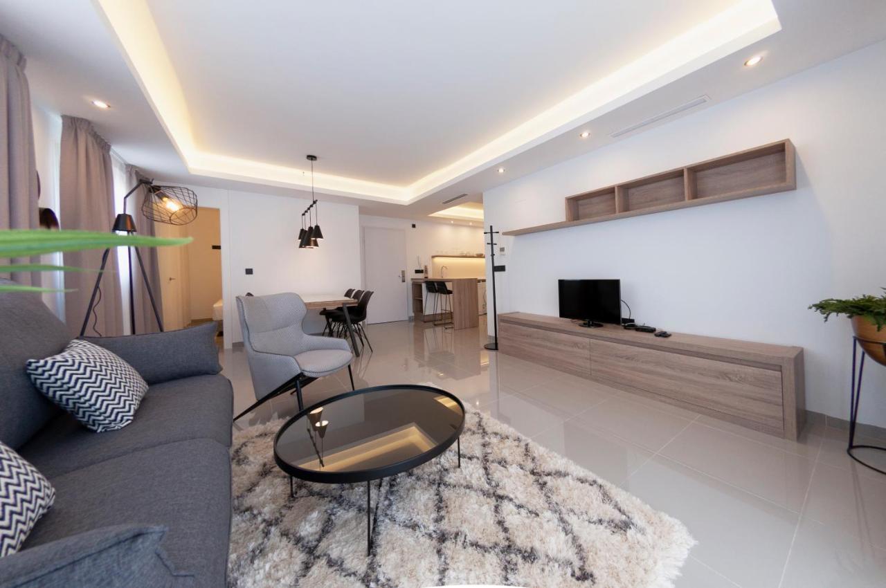 Apartamentos La Laguna I Luxury Apartments Guardamar del Segura Exterior foto